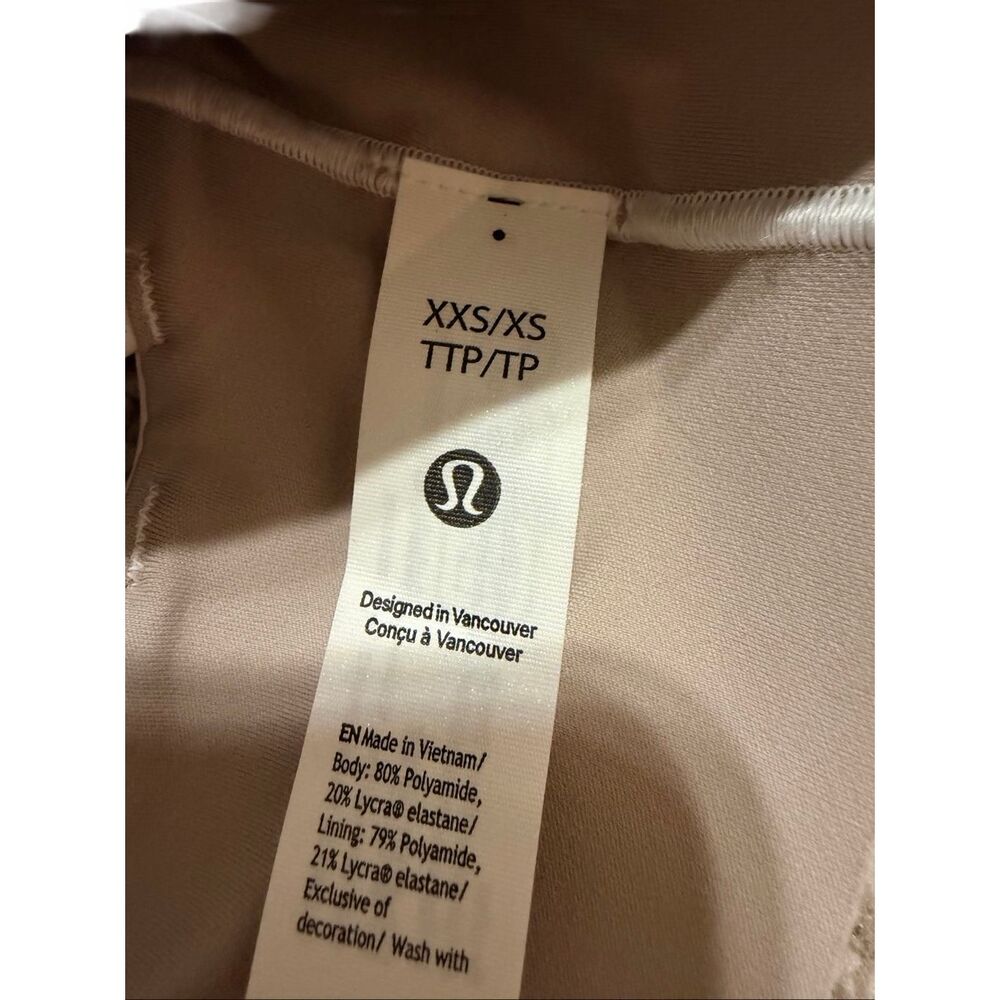 Brand New Lululemon Women's Size XXS/XS White Flexy Flex Strappy Yoga Bra - Picture 10 of 10